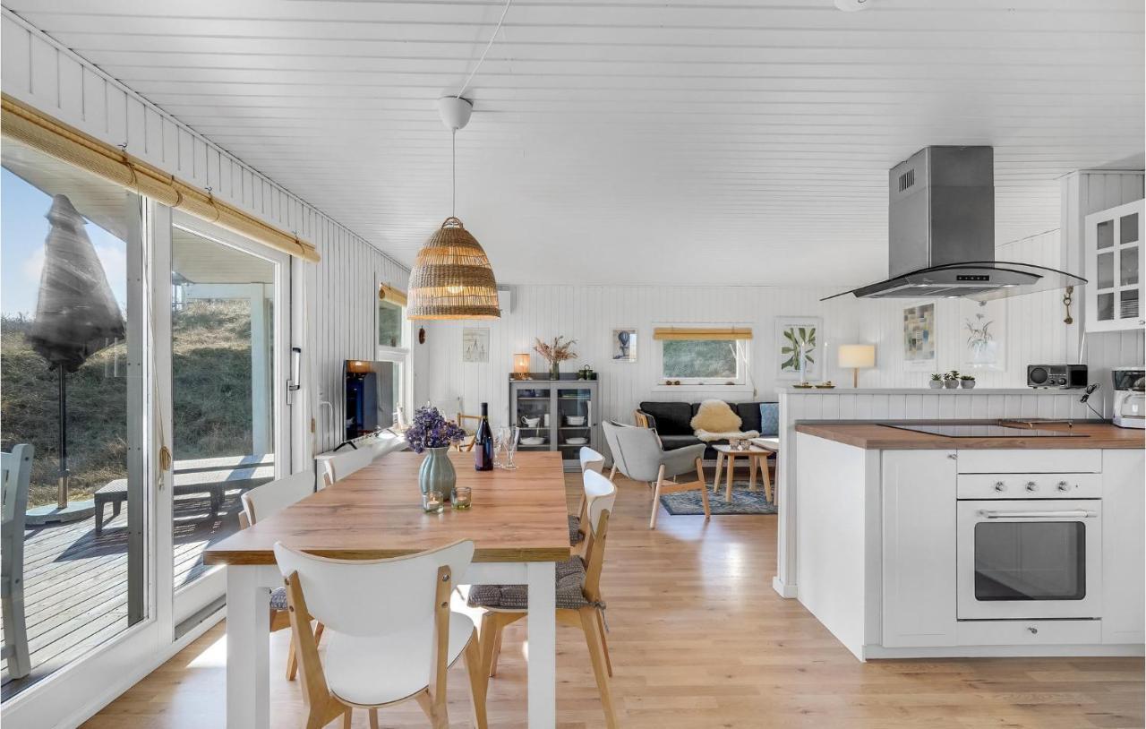 Stunning Home In Fano With House A Panoramic View Luaran gambar